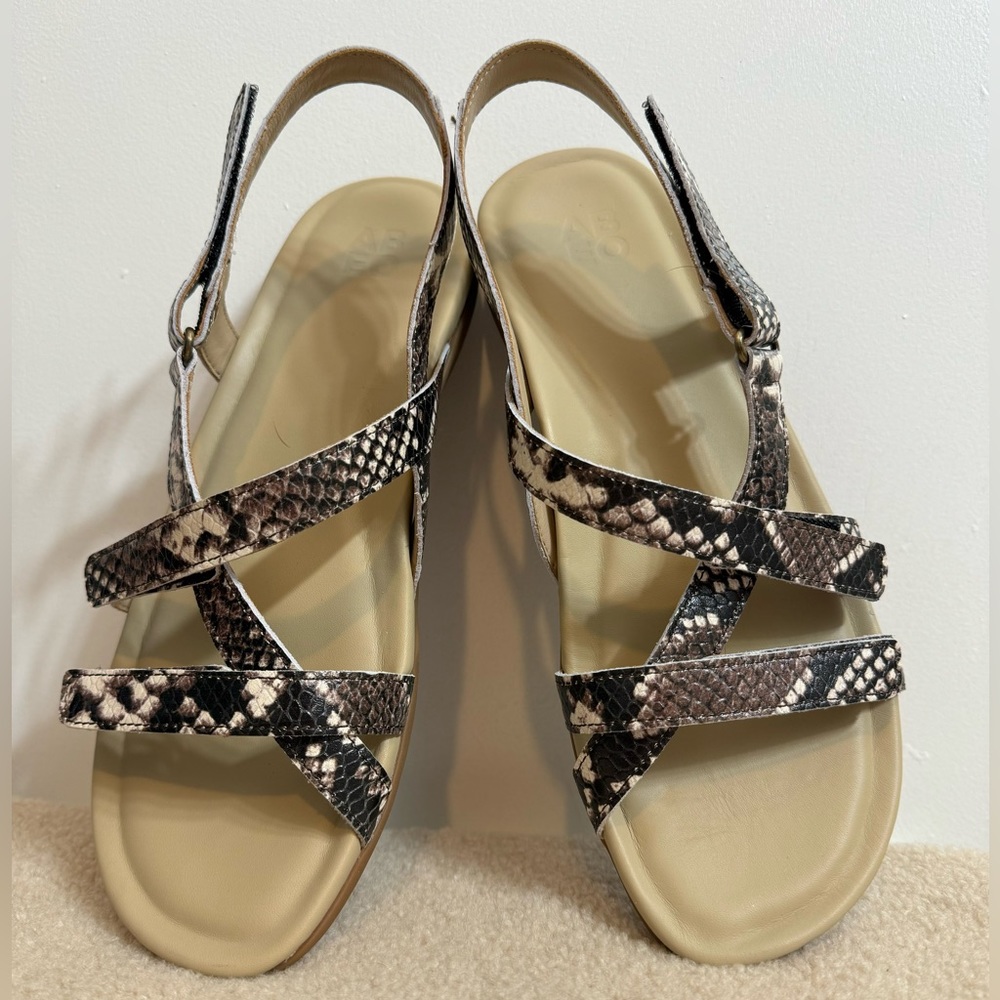 ABEO Snake Sandals 8 - Picture 15 of 15